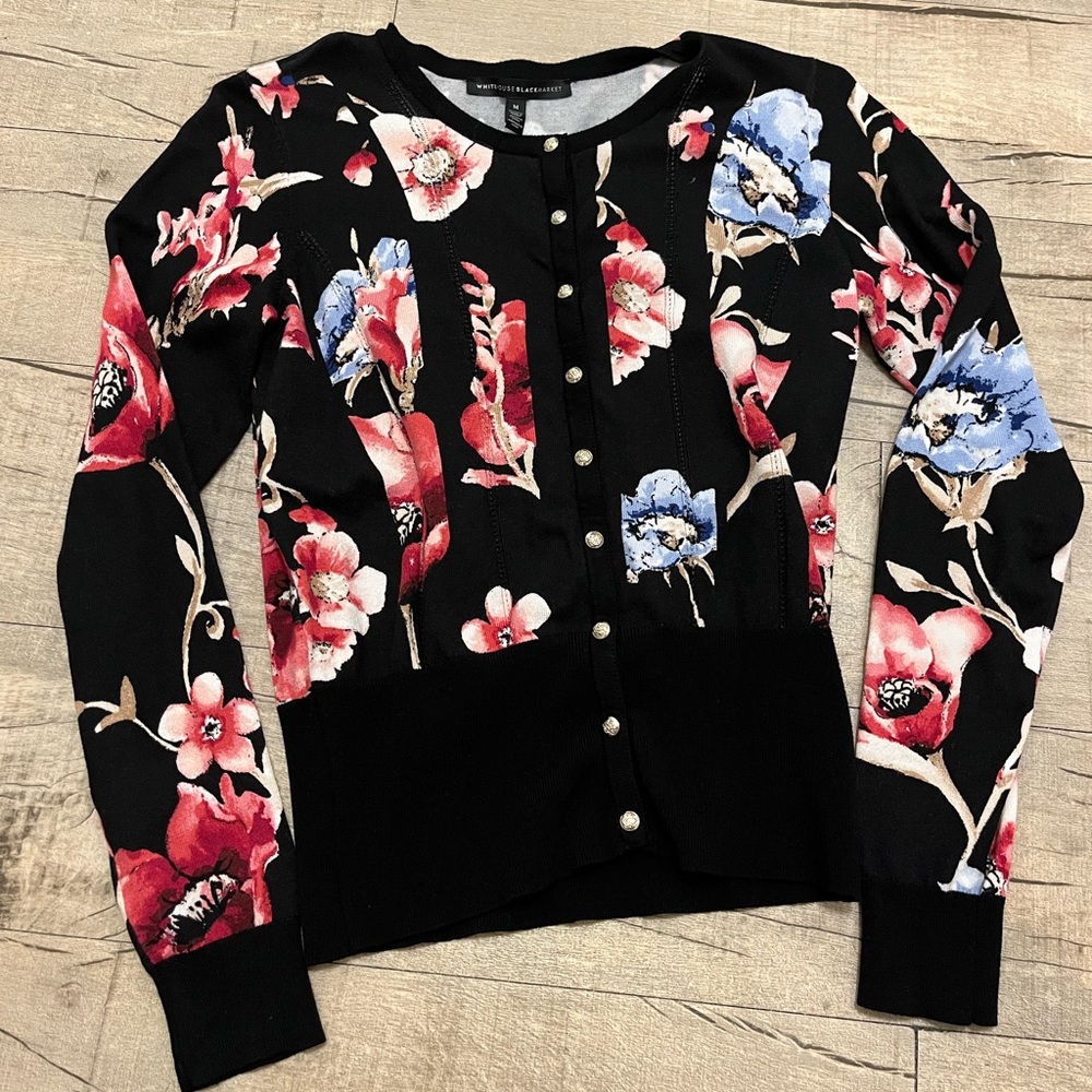 White House Black Market Medium Floral Red White and Blue Cardigan